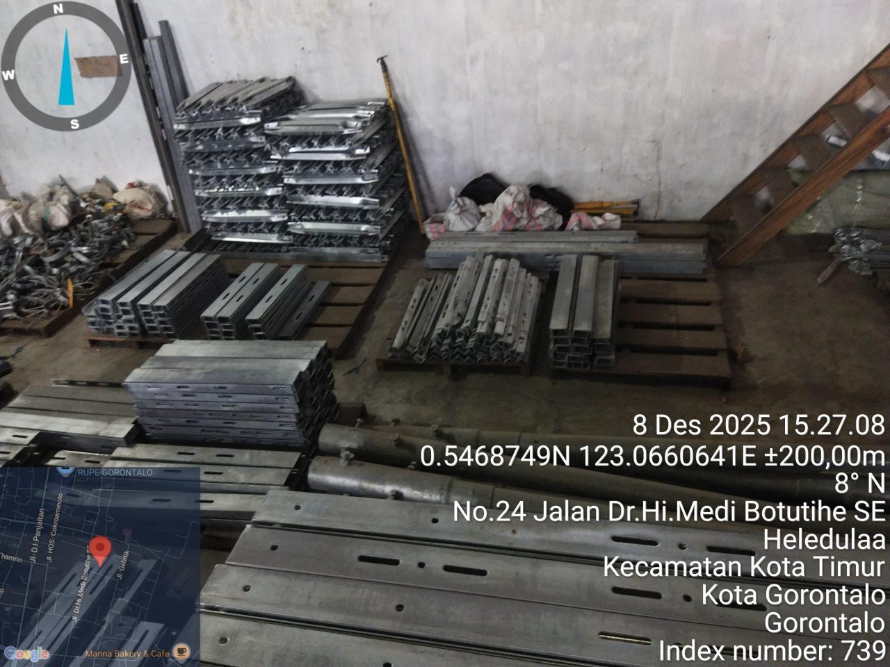 Fasilitas gudang AJT