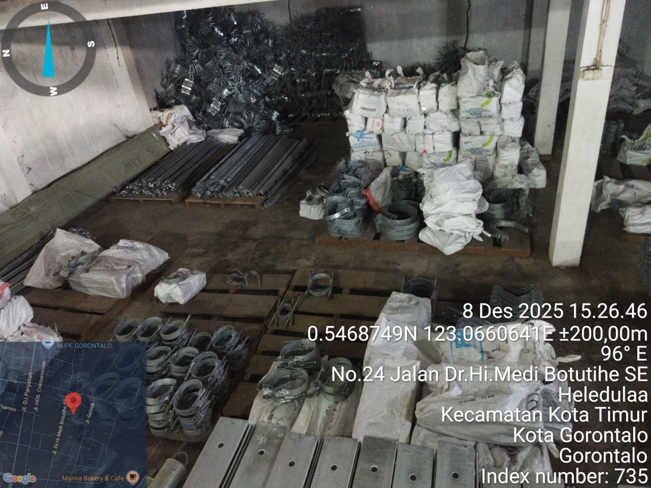 Fasilitas gudang AJT